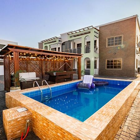 Cloud9 Luxury Apartments Accra Buitenkant foto